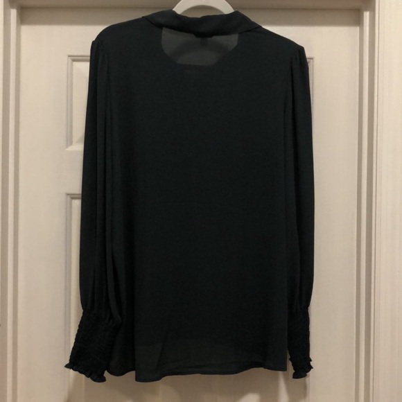 Express Black Women’s Button Down Long Sleeve Blouse with Smocked Cuffs - Picture 2 of 9